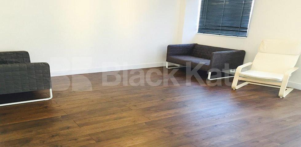 			NEW INSTRUCTION , 3 Bedroom, 1 bath, 1 reception House			 Dunston Road, Clapham Junction